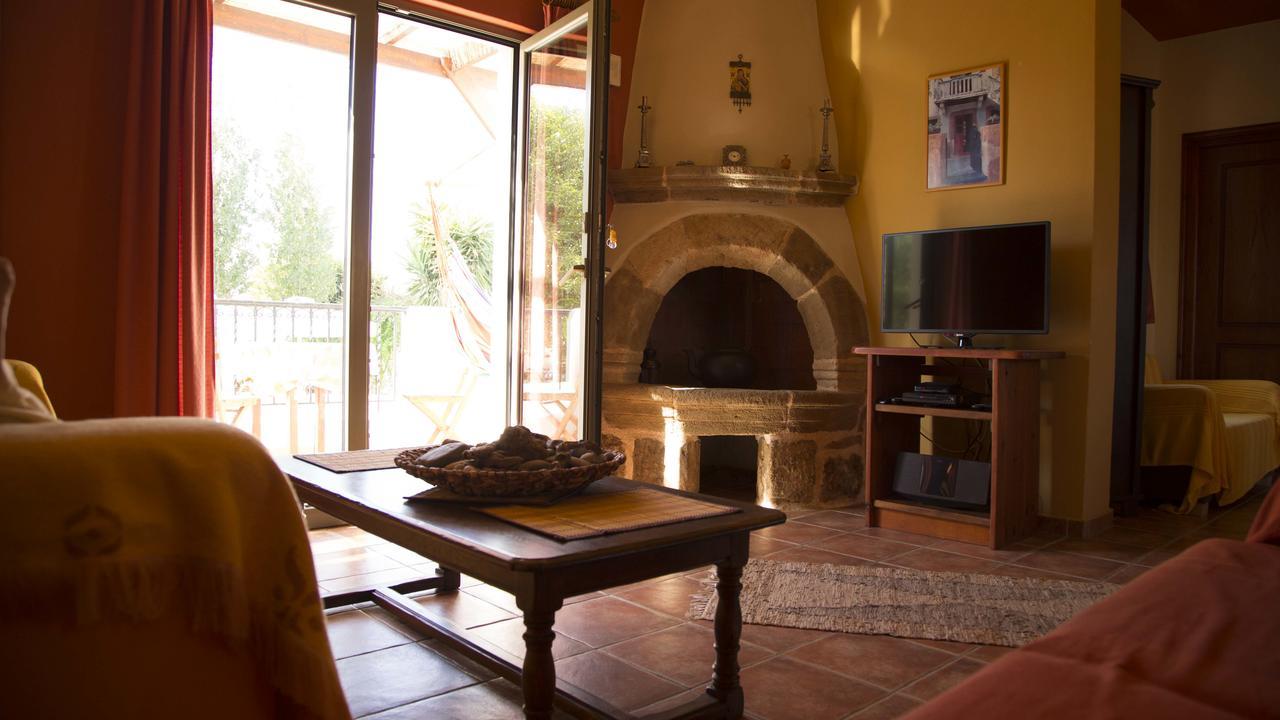 B&B & Apartments The Four Elements Lachania  Exterior photo